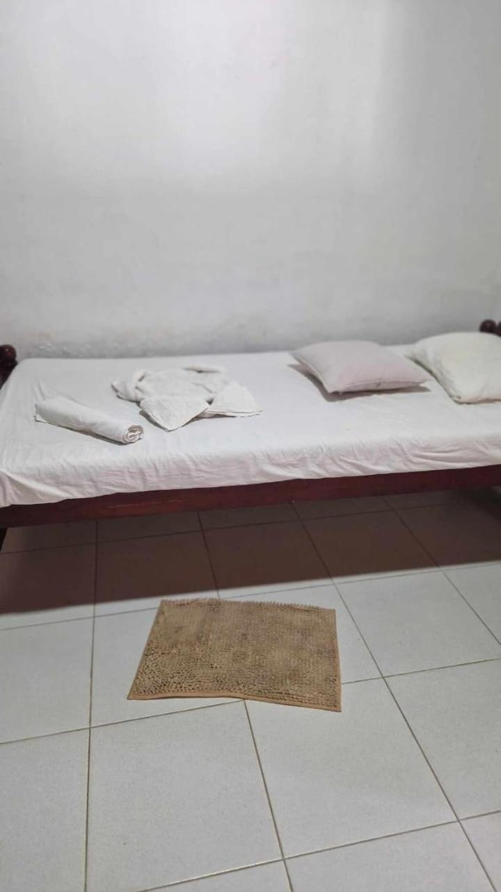 Damith Guest House Unawatuna Exterior foto