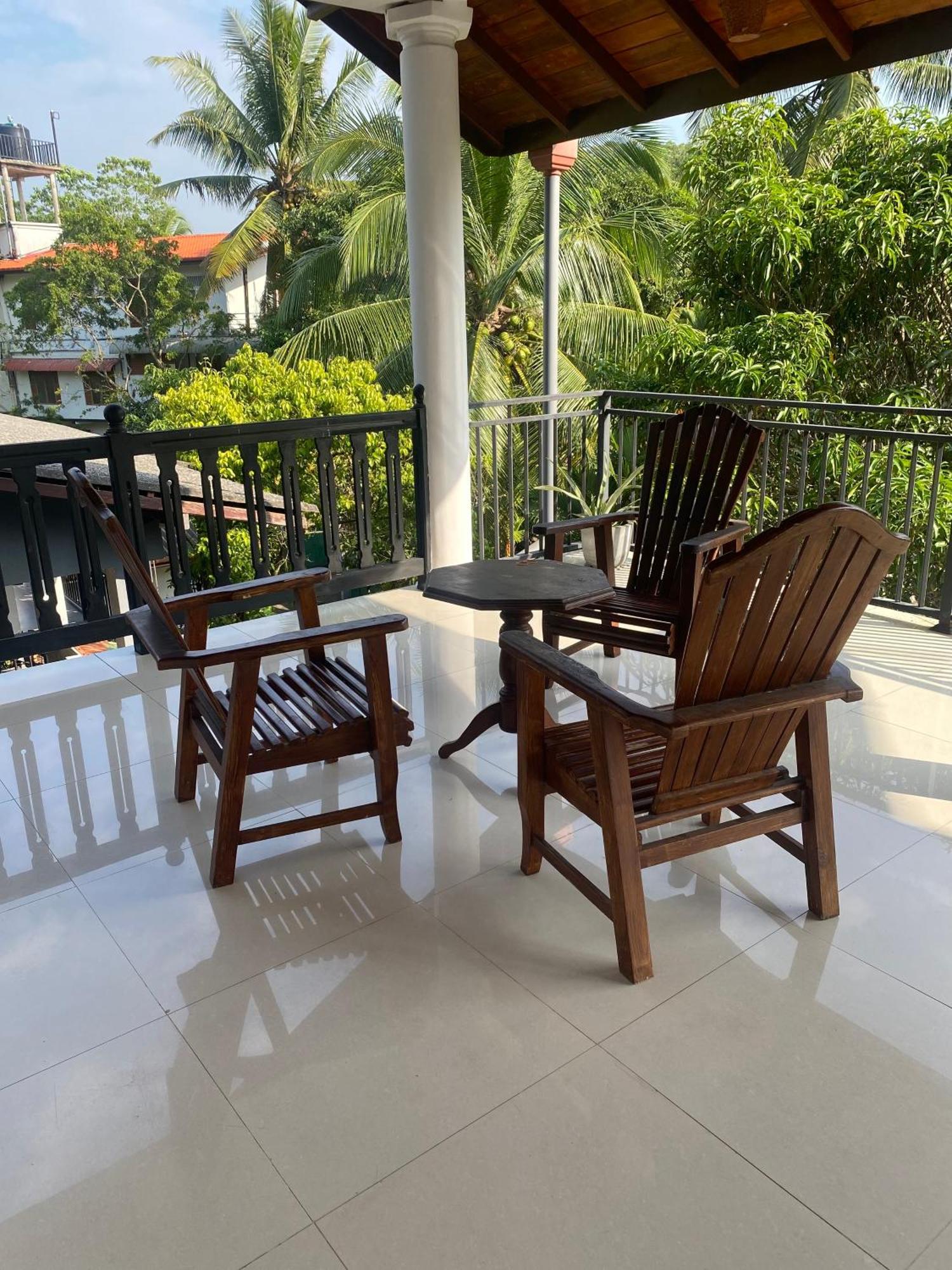 Damith Guest House Unawatuna Exterior foto